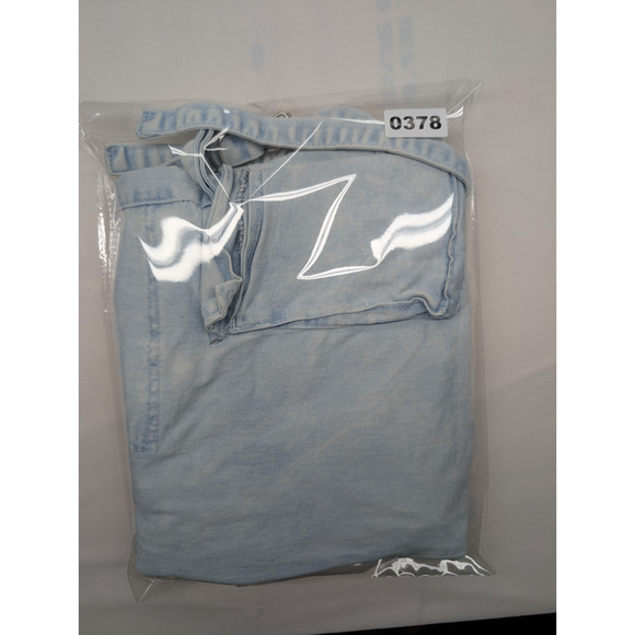 NWT VIP Jeans Shorts Blue Light Wash Size 7/28 Dual Cargo Straps Wide Leg - Picture 9 of 9